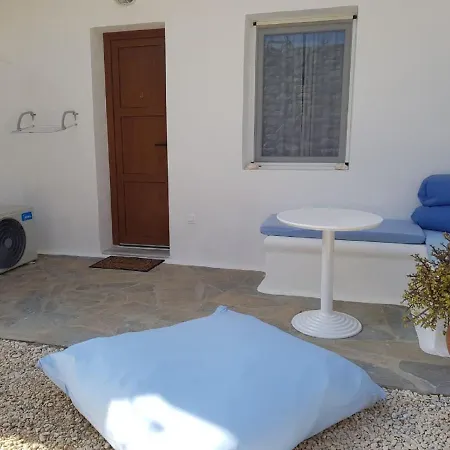 ホームステイ Mykonos Budget