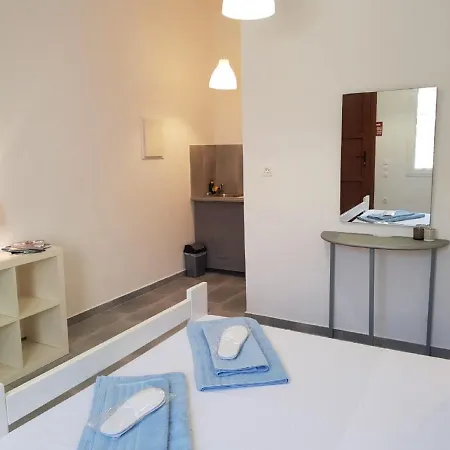 Mykonos Budget Mykonos Town